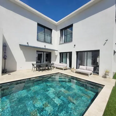 Aigue Marine - Piscine Chauffee Fréjus