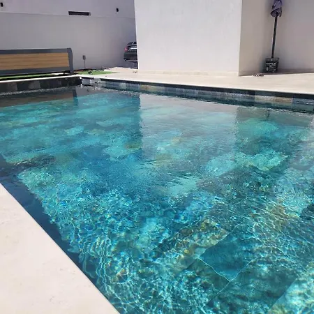 Aigue Marine - Piscine Chauffee *