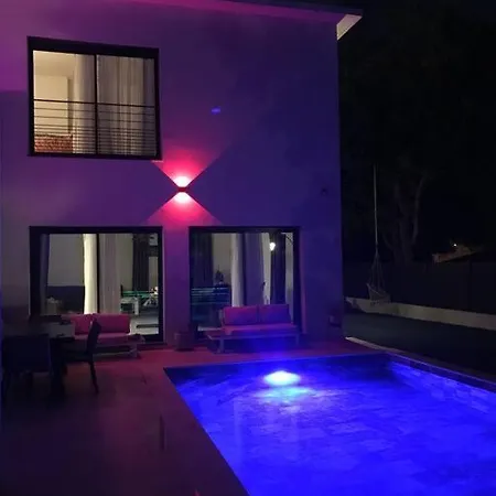 Willa Aigue Marine - Piscine Chauffee Fréjus
